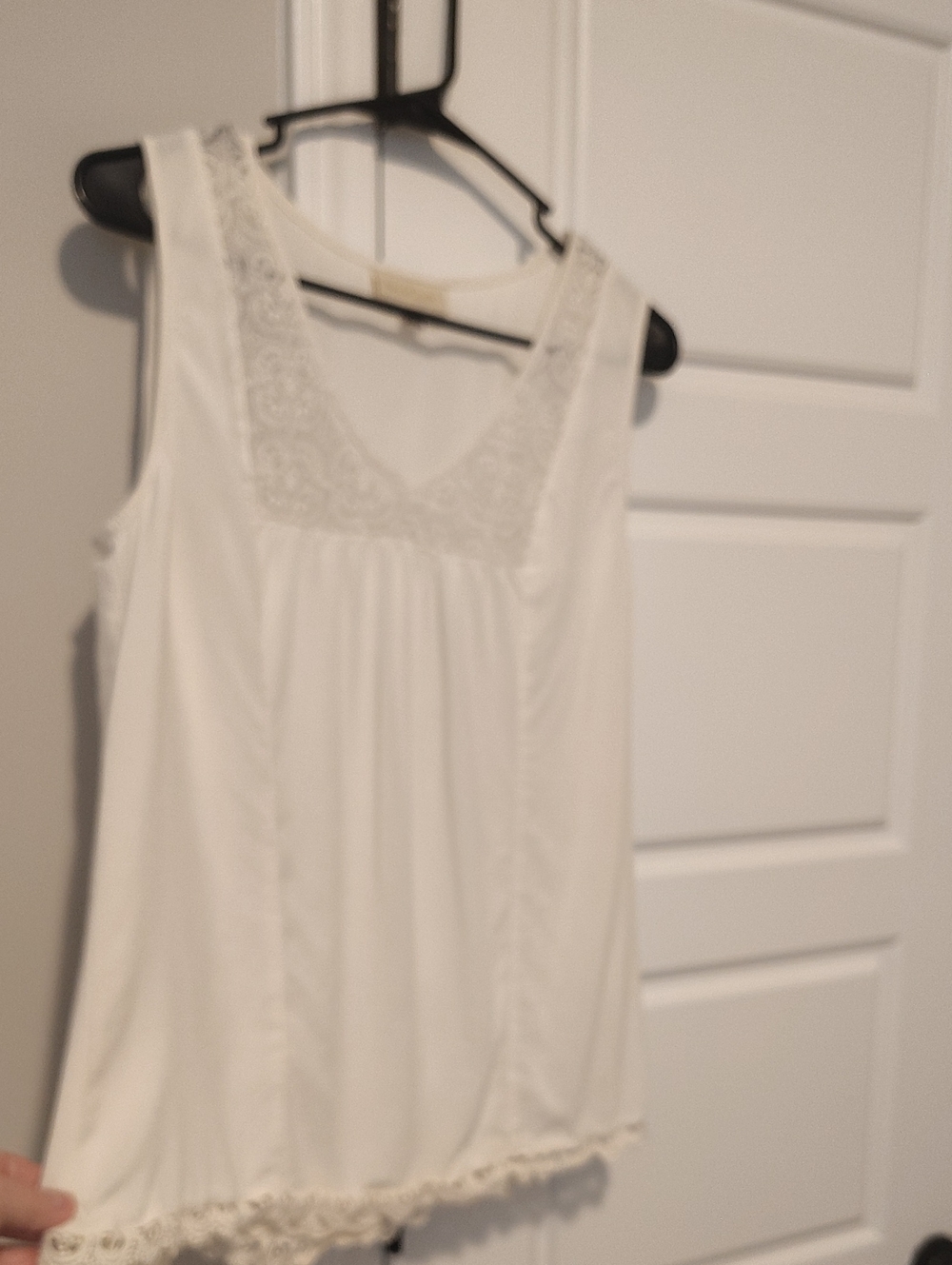 Modcloth Cream Lace-Trim Sleeveless Camisole